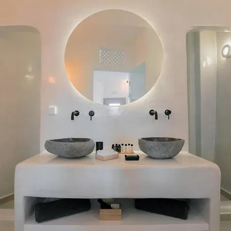 Eternity Santorini Hotel 3*