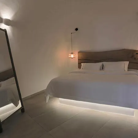 Eternity Santorini Fira (Santorini)