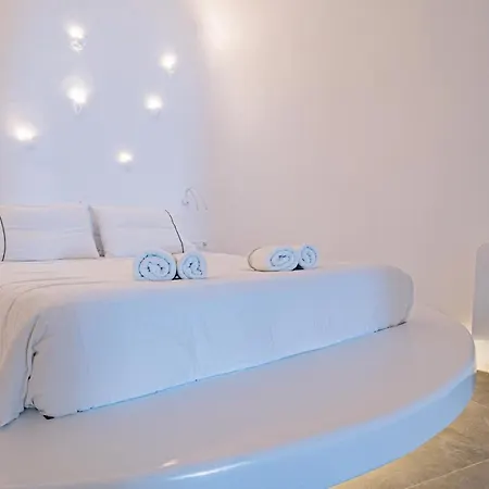 Eternity Santorini Fira (Santorini)