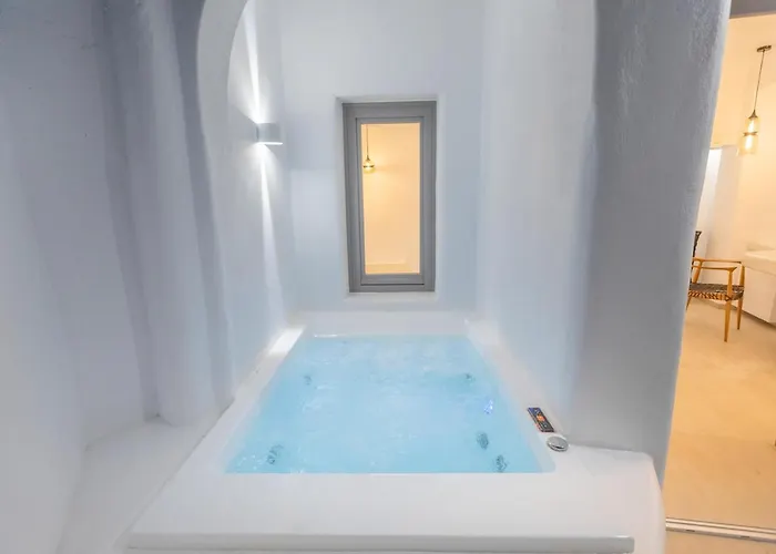 Hotel Eternity Santorini 3*