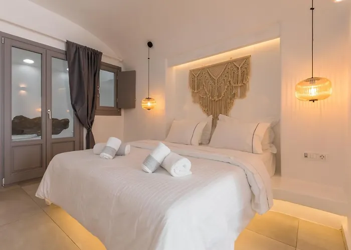 Otel Eternity Santorini Fira (Santorini)