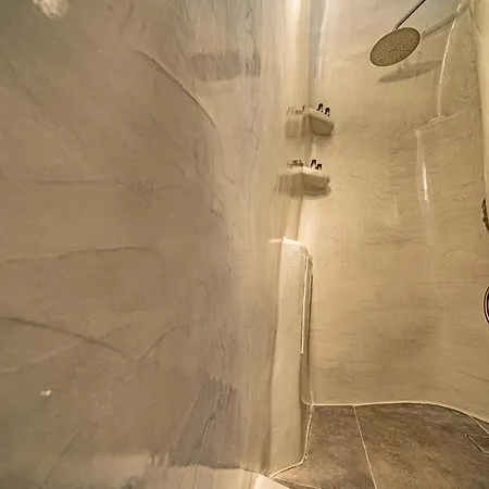 Hotel Eternity Santorini Fira (Santorini)